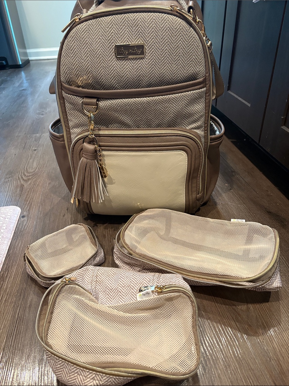 Itzy Ritzy Boss Plus Diaper Bag BUNDLE